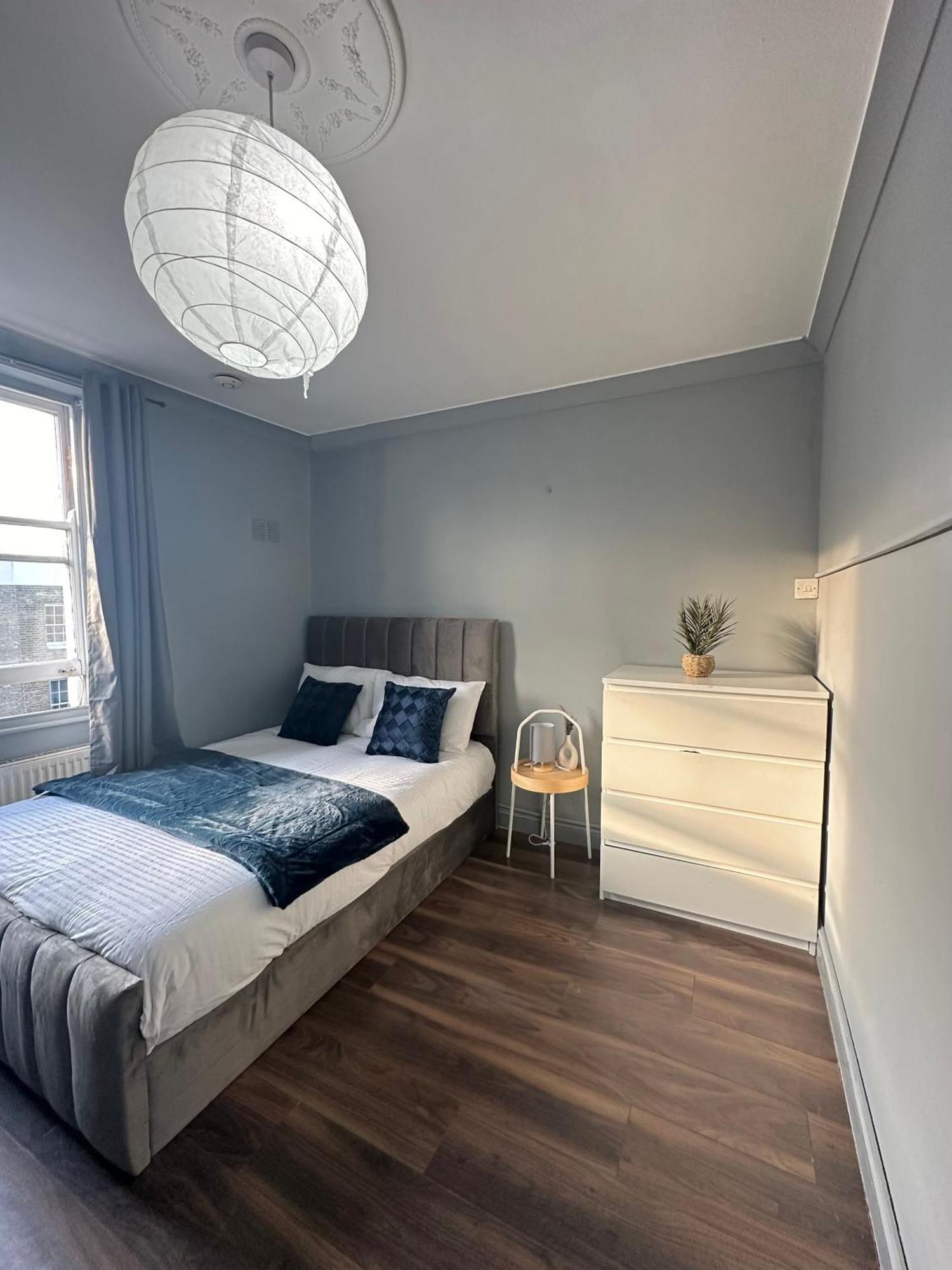 Luxury Room In A 4 Bedroom Flat! 4 Minutes Walk To Kingscross, St Pancras Londres Extérieur photo