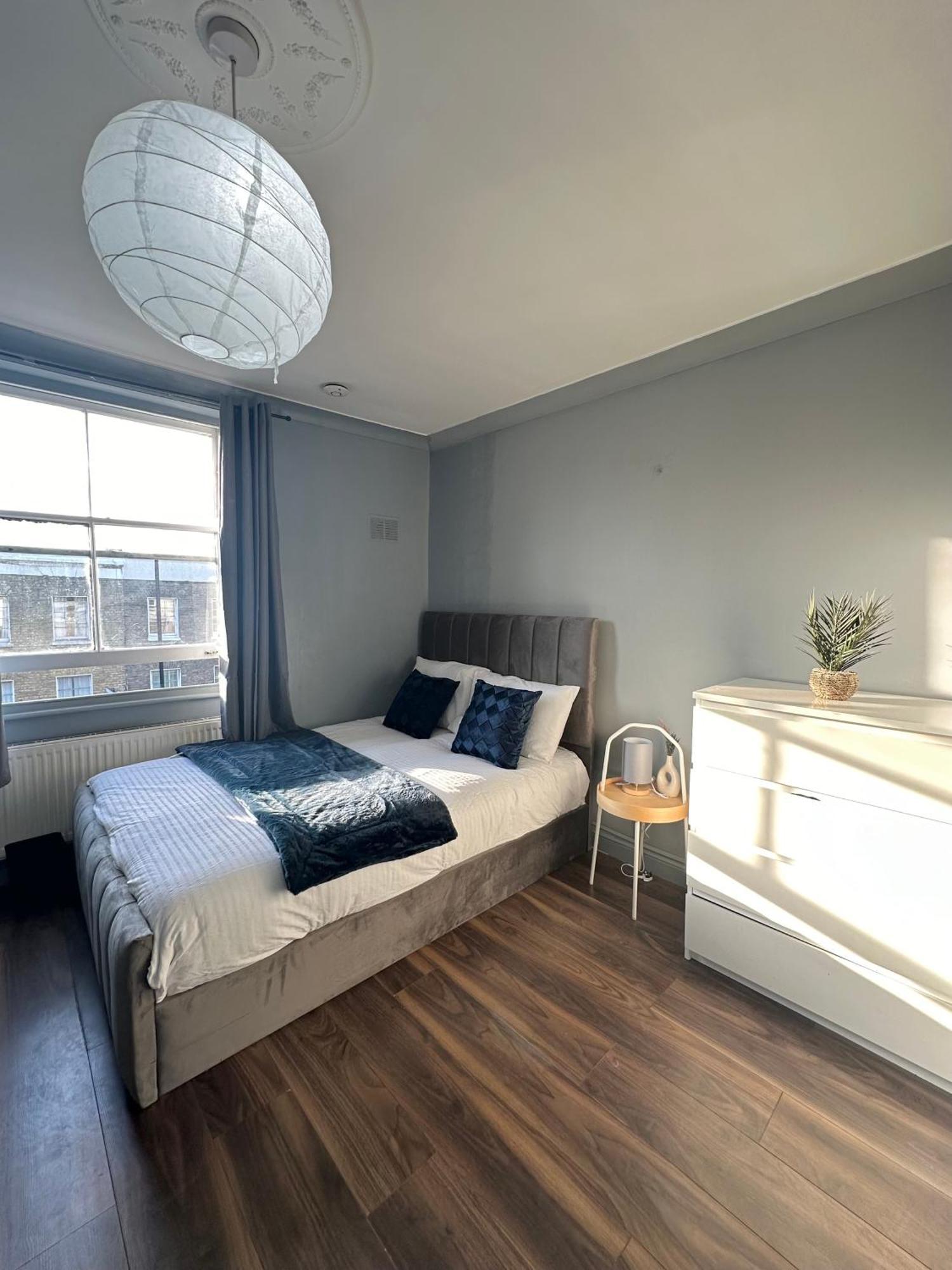 Luxury Room In A 4 Bedroom Flat! 4 Minutes Walk To Kingscross, St Pancras Londres Extérieur photo